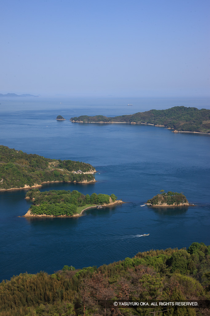 カレイ山展望公園から能島城