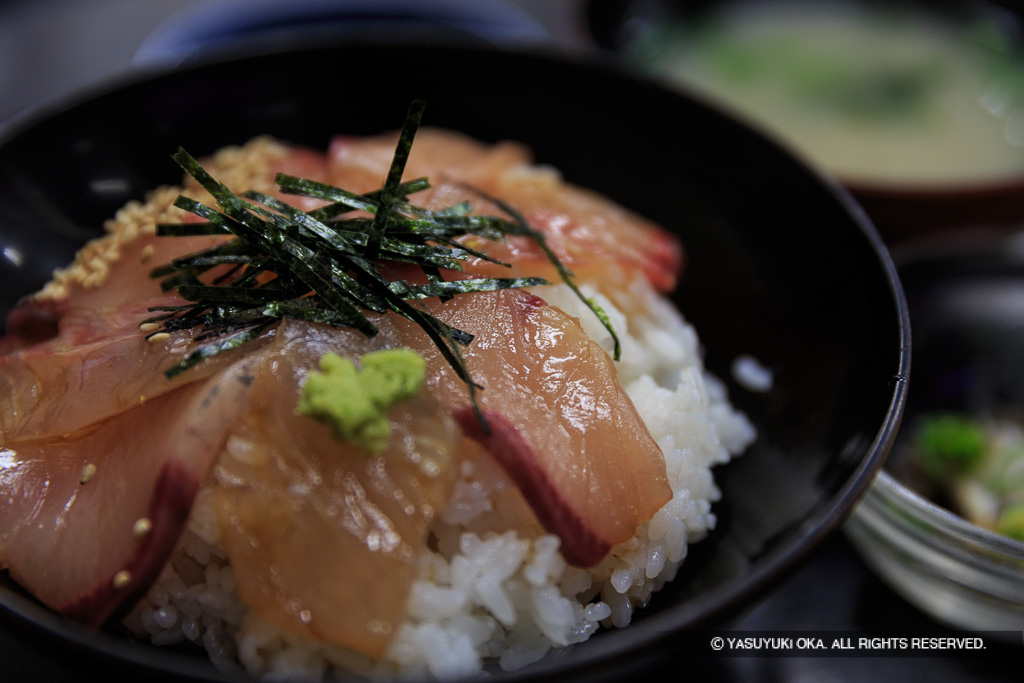 海鮮丼