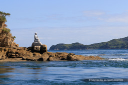 クジラのお礼まいりの地蔵 | 高解像度画像サイズ：8192 x 5464 pixels | 写真番号：344A2905 | 撮影：Canon EOS R5