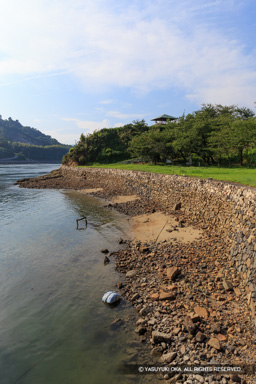 木柱出土地と南部平坦地 | 高解像度画像サイズ：3562 x 5344 pixels | 写真番号：IMG_4305 | 撮影：Canon EOS 6D