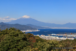 日本平夢テラスから観る富士山 | 高解像度画像サイズ：8192 x 5464 pixels | 写真番号：344A4782 | 撮影：Canon EOS R5