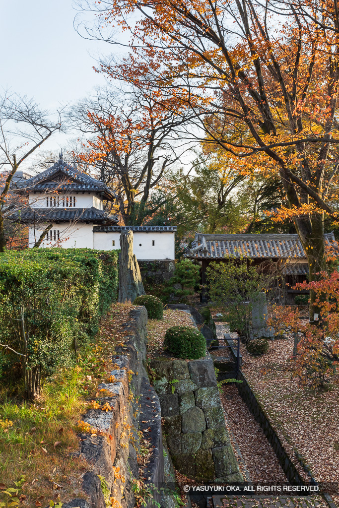 乾櫓・東門